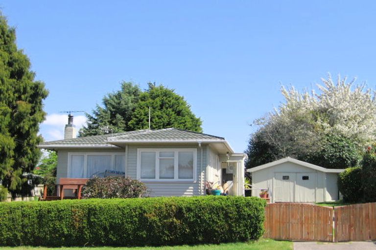 Photo of property in 34 Island View Road, Western Heights, Rotorua, 3015