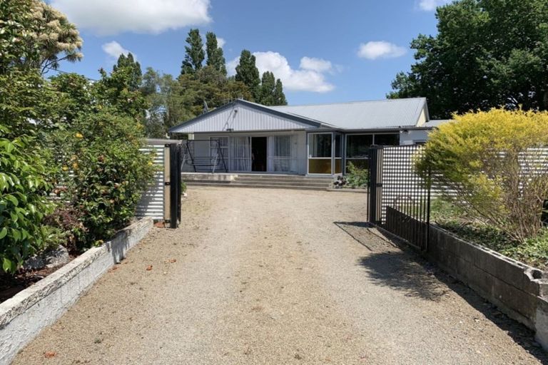 Photo of property in 19 Melville Street, Waipawa, 4210