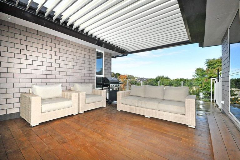 Photo of property in 14 Twomey Drive, Pukekohe, 2120