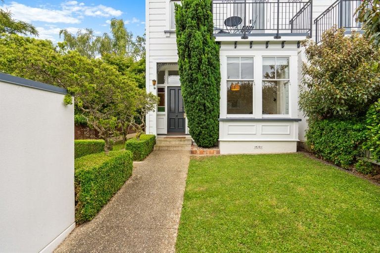 Photo of property in 32 Erin Street, Roslyn, Dunedin, 9010