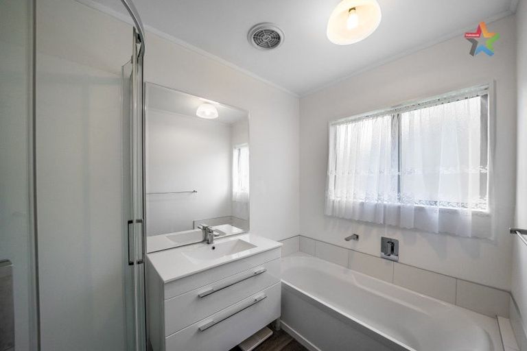 Photo of property in 11 Robson Street, Stokes Valley, Lower Hutt, 5019