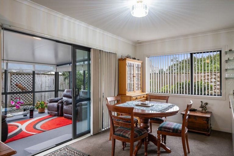 Photo of property in 619a Queen Street East, Levin, 5510