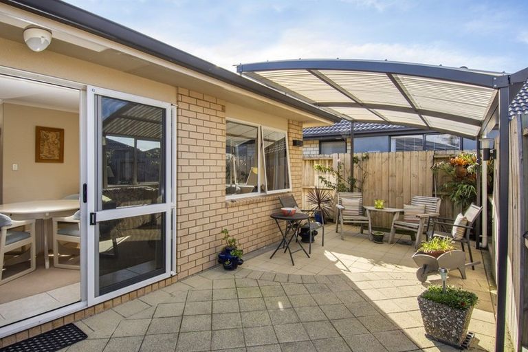 Photo of property in 130 Tuihana Drive, Papamoa Beach, Papamoa, 3118