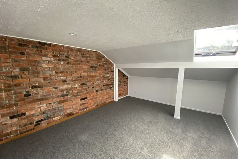 Photo of property in 24b Mckerrow Place, Sunshine Bay, Queenstown, 9300