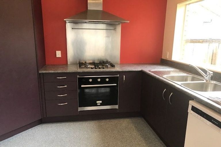 Photo of property in 24a Rex Street, Miramar, Wellington, 6022