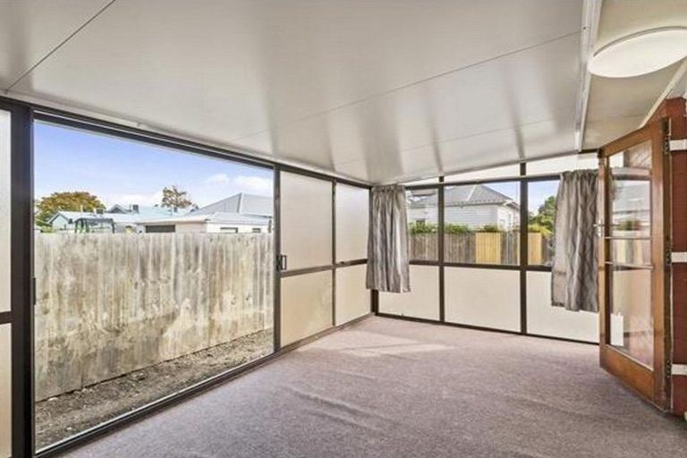 Photo of property in 63 Elizabeth Street, Riccarton, Christchurch, 8041