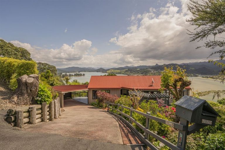 Photo of property in 4 Wiremu Road, Tairua, 3508