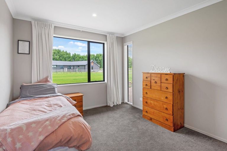 Photo of property in 76 Verdeco Boulevard, Lincoln, 7608