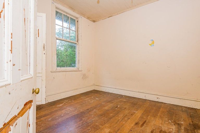 Photo of property in 27 Tokomaru Road, Tokomaru, Palmerston North, 4474