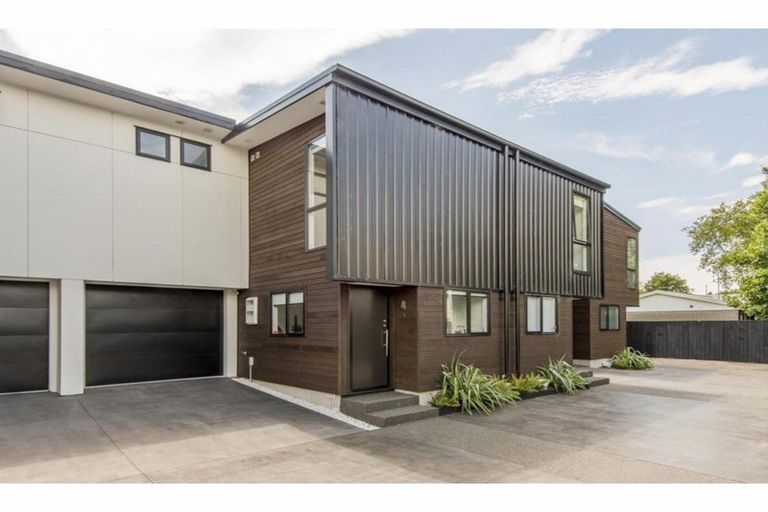 Photo of property in 4/136 Sherborne Street, St Albans, Christchurch, 8014