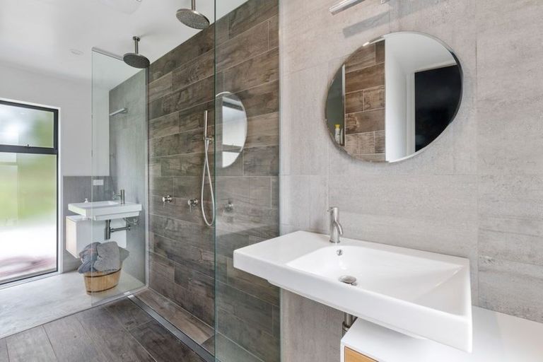 Photo of property in 19 Kohunga Crescent, Bottle Lake, Christchurch, 8083