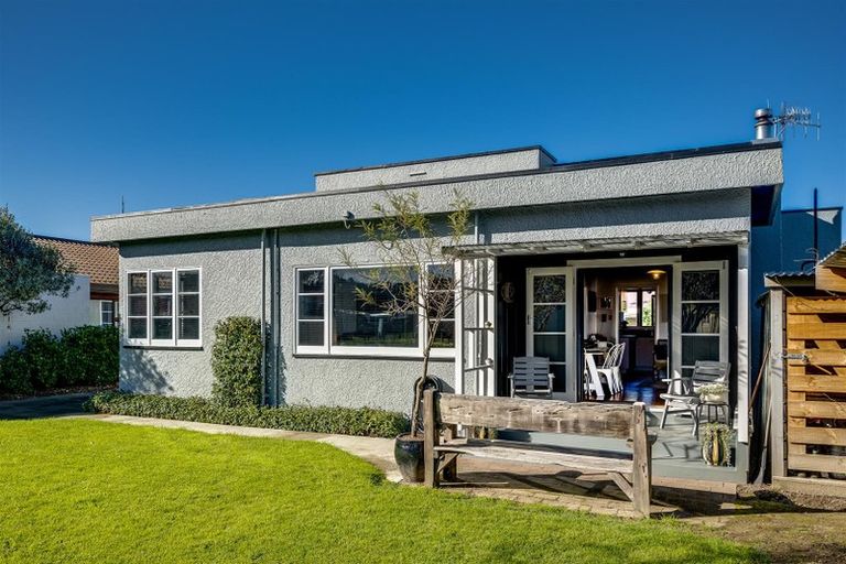 Photo of property in 4 Higgins Street, Marewa, Napier, 4110