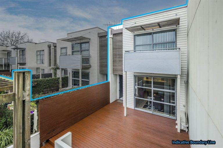 Photo of property in 18 Figaro Crescent, Takanini, 2112