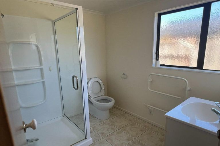 Photo of property in 4 Norfolk Drive, Otamatea, Whanganui, 4500