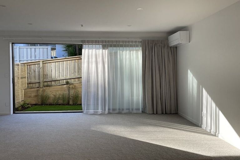 Photo of property in 11/50 Friend Street, Karori, Wellington, 6012