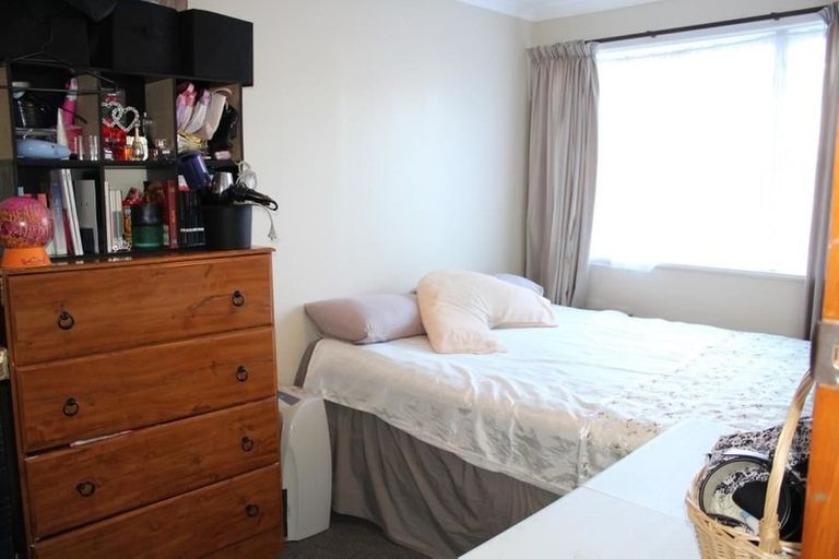 Photo of property in 212 Kaikorai Valley Road, Bradford, Dunedin, 9011