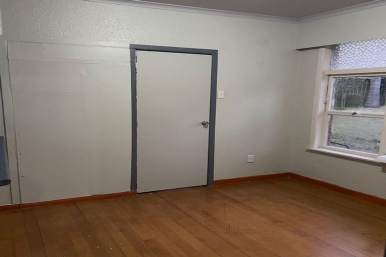 Photo of property in 80a Glengarry Road, Glen Eden, Auckland, 0602