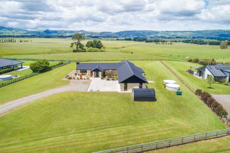 Photo of property in 248g Watershed Road, Bunnythorpe, Palmerston North, 4470