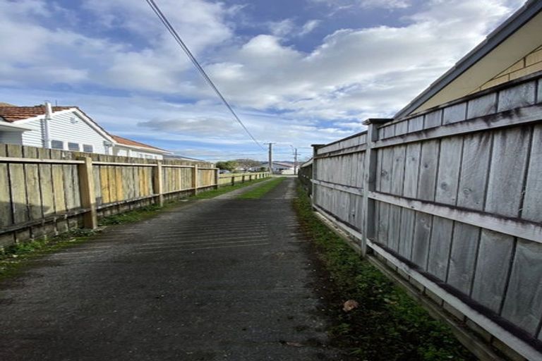 Photo of property in 98c Waiwhetu Road, Waterloo, Lower Hutt, 5011