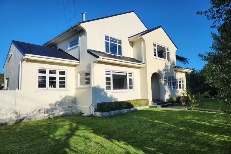 Photo of property in 2 Geraldine Street, Greymouth, 7805