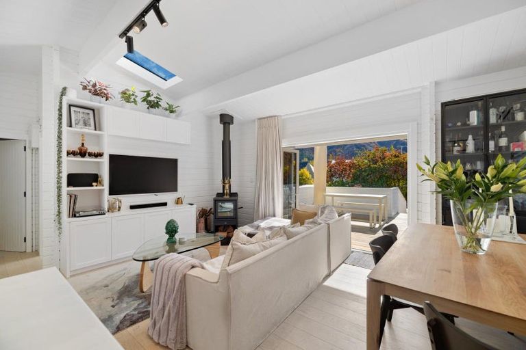 Photo of property in 13 Argyle Place, Arrowtown, 9302