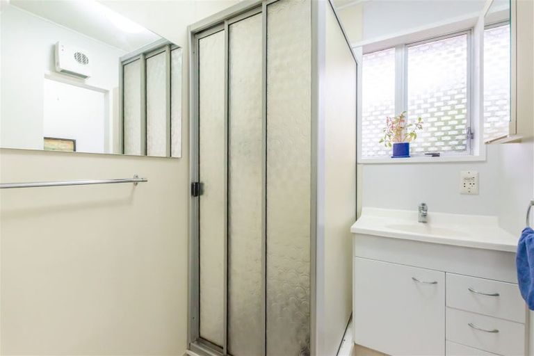 Photo of property in 9a Belvedere Avenue, Waikanae, 5036