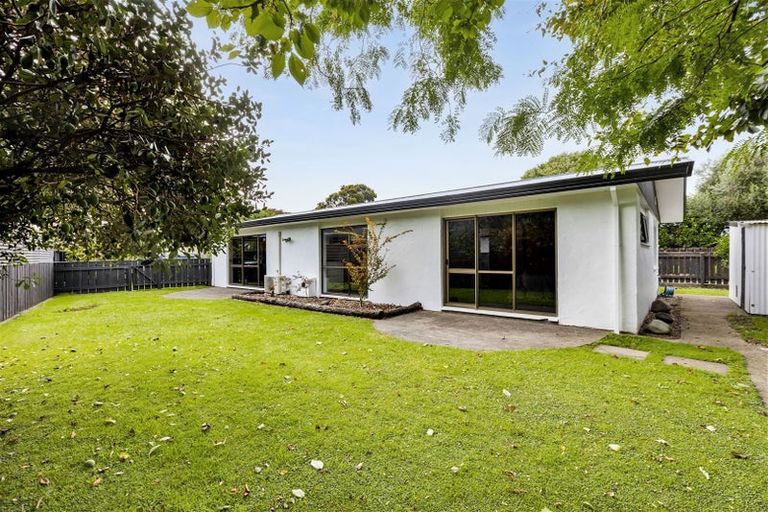 Photo of property in 8 Jade Place, Bell Block, New Plymouth, 4312