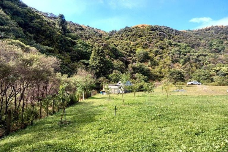 Photo of property in 815 Moonshine Road, Judgeford, Porirua, 5381