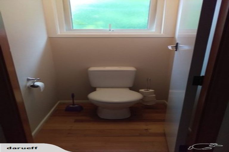 Photo of property in 202 Townsend Road, Miramar, Wellington, 6022