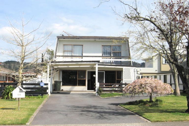 Photo of property in 11c Peace Street, Fenton Park, Rotorua, 3010