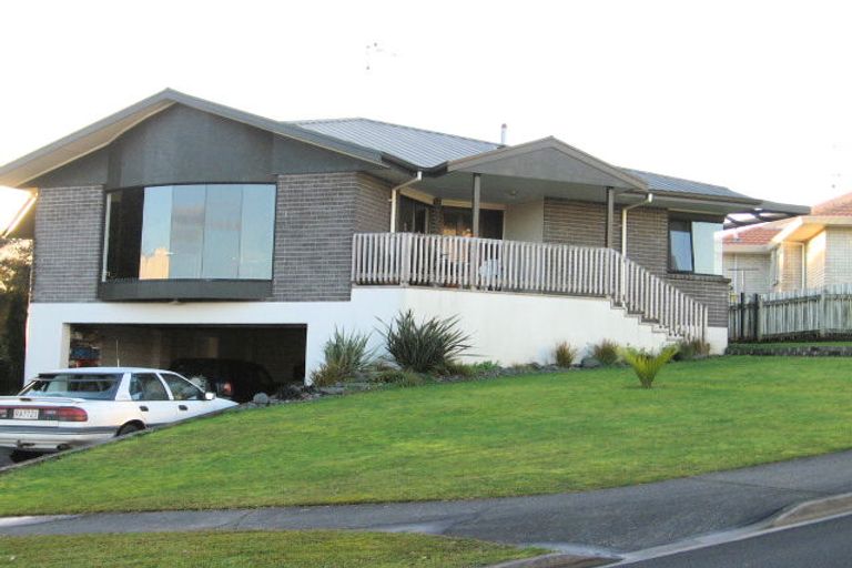 Photo of property in 4 Sunset Close, Western Heights, Hamilton, 3200