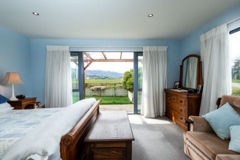 Photo of property in 51 Hall Road, Bannockburn, Cromwell, 9384