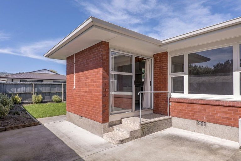 Photo of property in 2/64 Roberta Drive, Somerfield, Christchurch, 8024