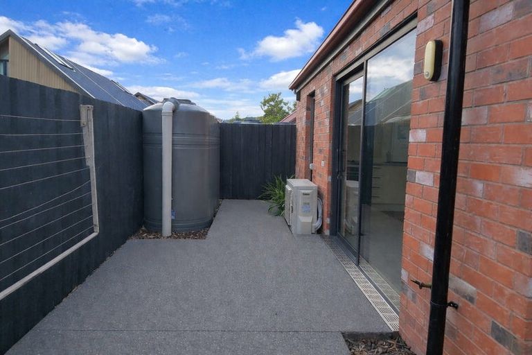 Photo of property in 1/19 Rutherford Street, Woolston, Christchurch, 8023