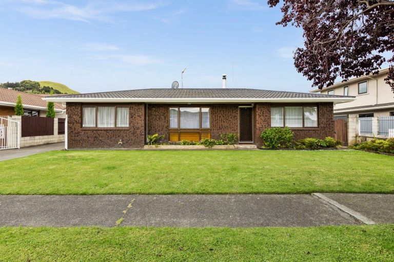 Photo of property in 25 Surrey Street, Taradale, Napier, 4112