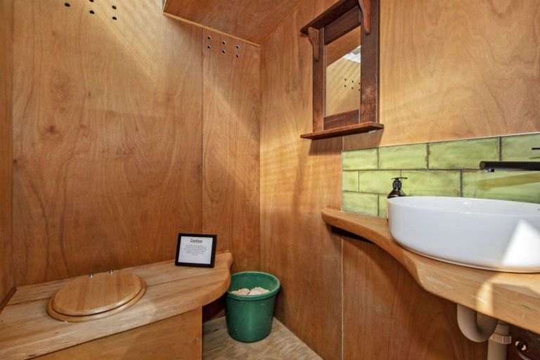 Photo of property in 31 Waitorupai Way, Matapouri, Whangarei, 0173