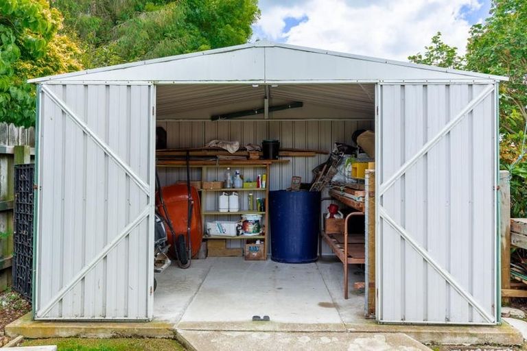 Photo of property in 11 Oxford Street, Waimate, 7924