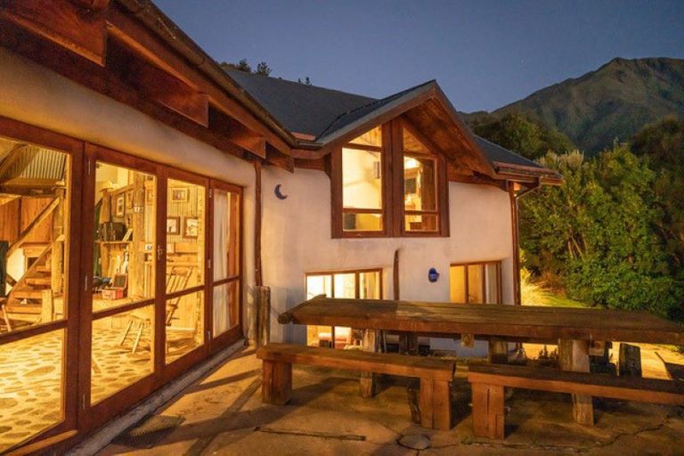 Photo of property in 228 Blandswood Road, Peel Forest, Geraldine, 7992