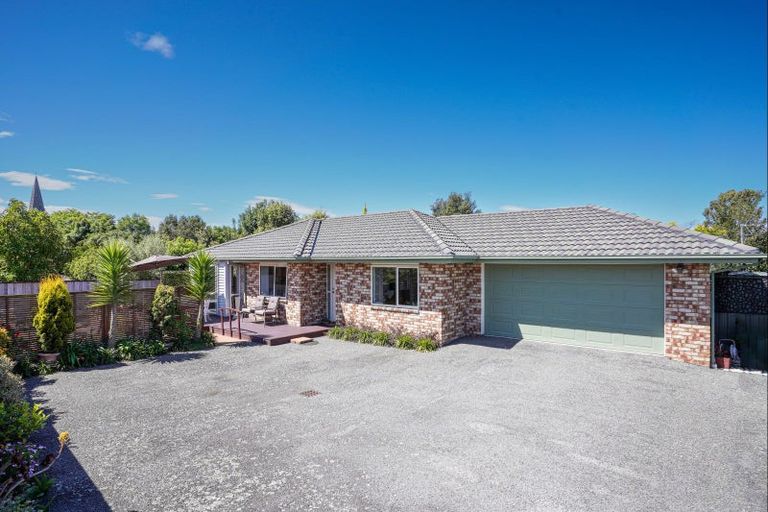 Photo of property in 19 Church Street, Amberley, 7410