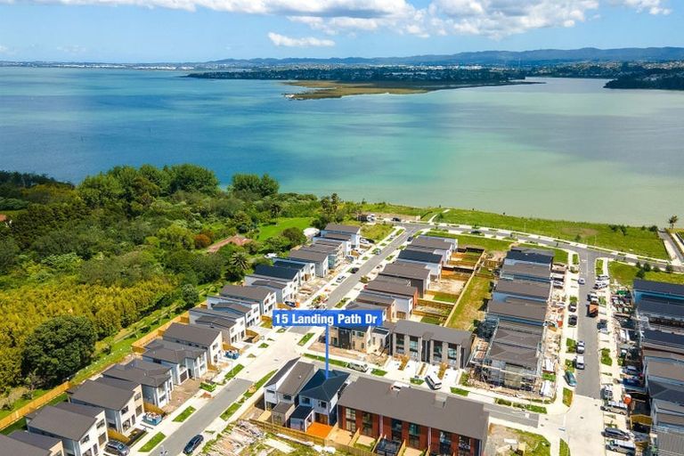 Photo of property in 15 Landing Path Drive, Hobsonville, Auckland, 0616