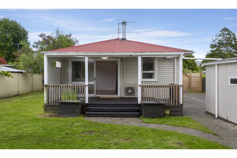Photo of property in 41 Poihaere Street, Turangi, 3334