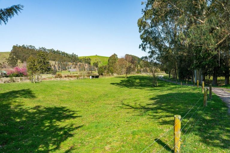 Photo of property in 202 Whangamata Road, Kinloch, Taupo, 3377
