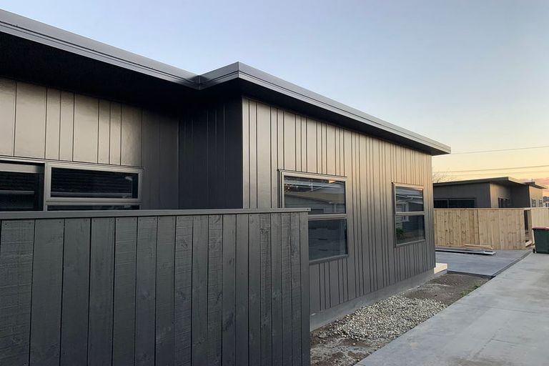 Photo of property in 9 Lyn Street, Lynmouth, New Plymouth, 4310