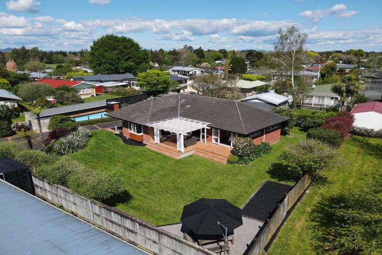 Photo of property in 37 Morris Road, Hillcrest, Hamilton, 3216