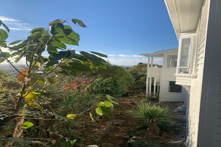 Photo of property in 19 Macmillan Avenue, Cashmere, Christchurch, 8022