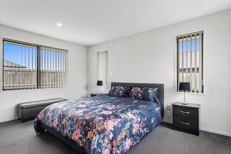 Photo of property in 77 Sutherland Drive, Kaiapoi, 7630