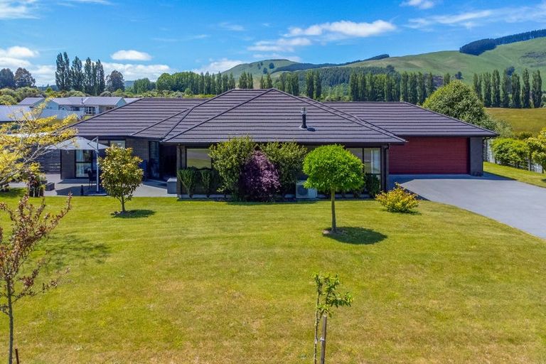 Photo of property in 500 Kinloch Road, Kinloch, Taupo, 3377