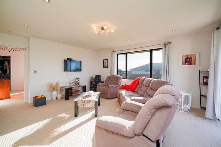 Photo of property in 28 Majestic Chance, Seaward Bush, Invercargill, 9812