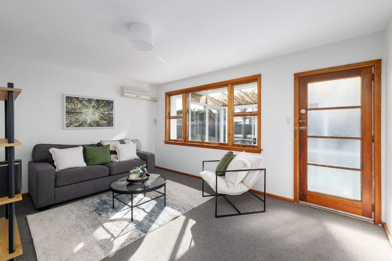 Photo of property in 2/83 Cranford Street, St Albans, Christchurch, 8014