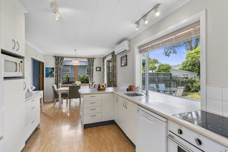 Photo of property in 17 Norfolk Street, Belmont, Lower Hutt, 5010